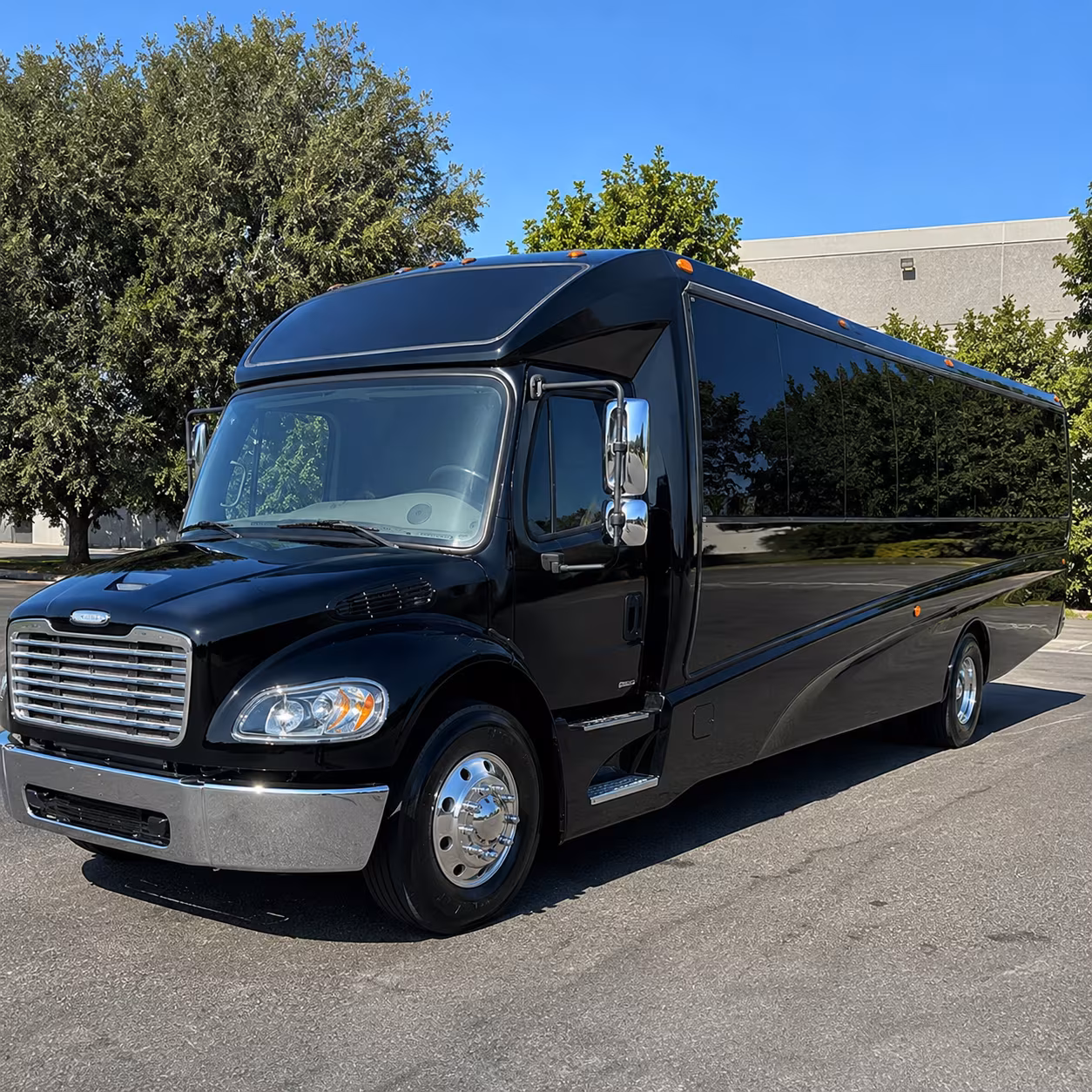 sacramento 25 passenger minibus