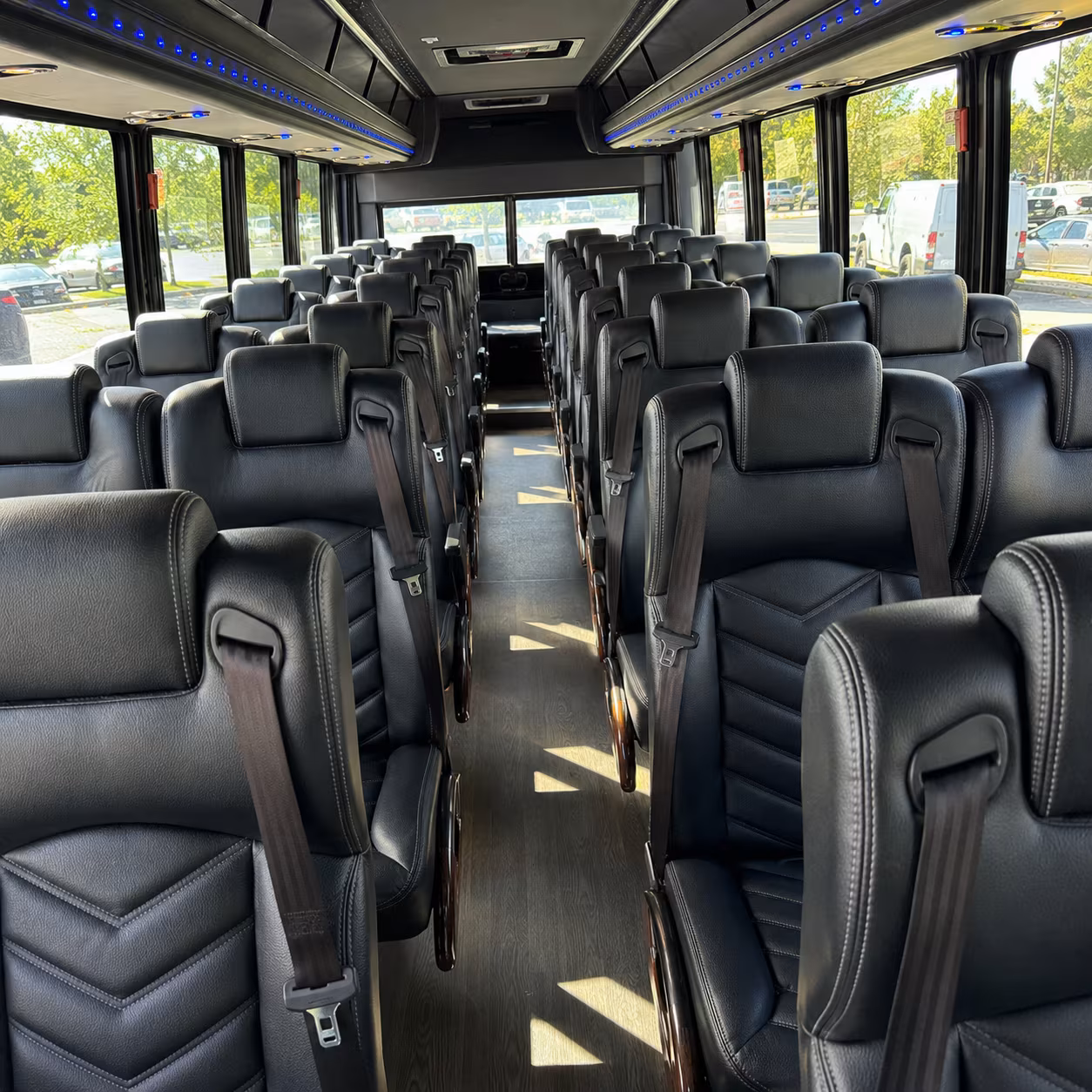 secure transportation for your next airport transfer 4